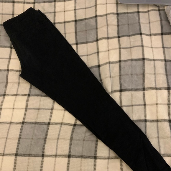 black tna leggings - Picture 3 of 3